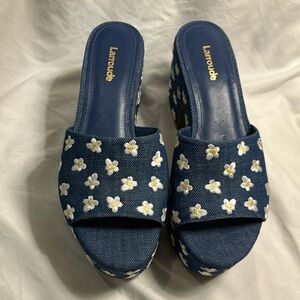 Larroudé

Miso 90MM Flower-Embroidered Denim Platform Mules